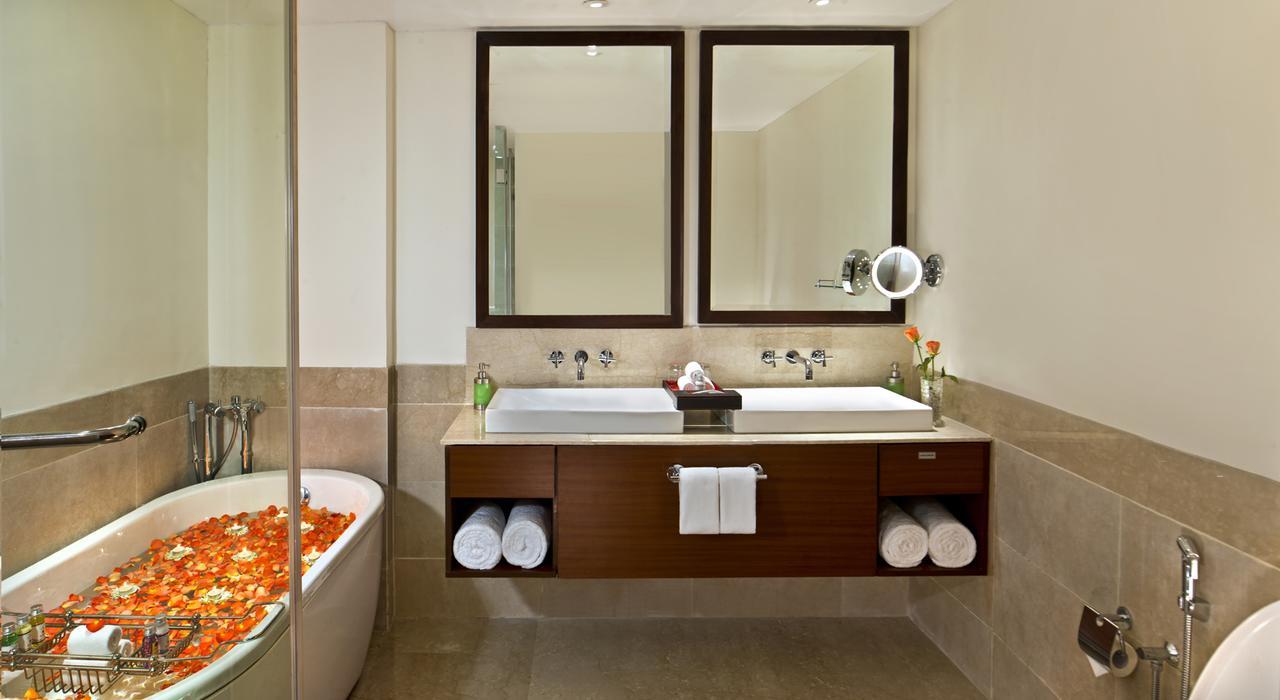 Park Plaza Chandigarh Hotel 4*