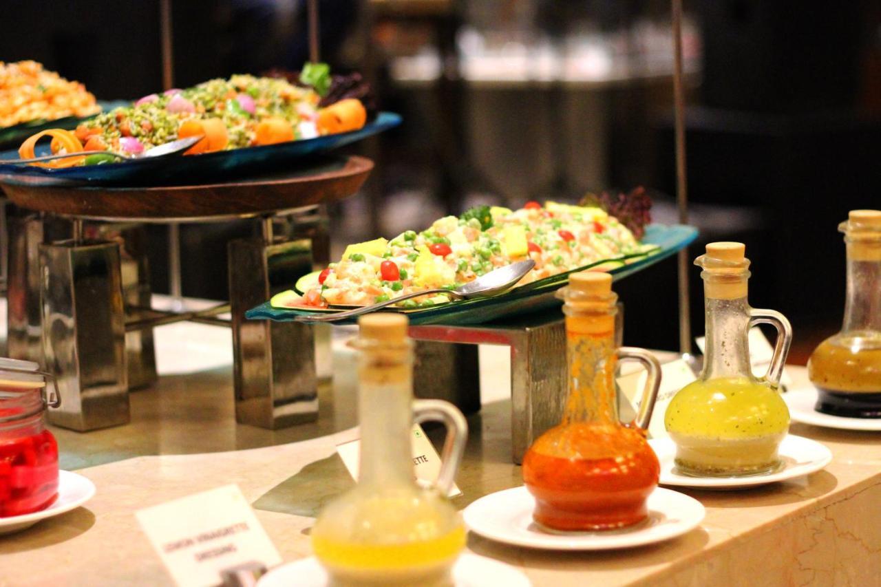 Hotel Park Plaza Chandigarh Zirakpur